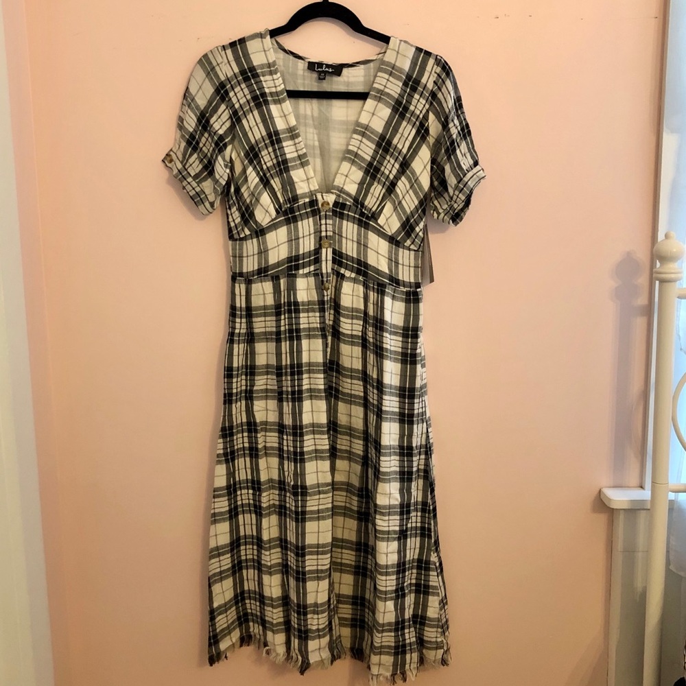 Lulu’s Plaid Dress NWT